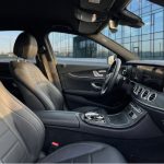Mercedes-Benz E-Class белый